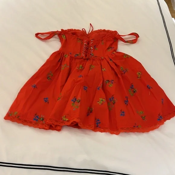 Nasty Gal Ditsy Red Floral Milkmaid Dress - Picture 8 of 15